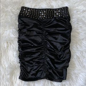 Black stretch embroidered skirt
